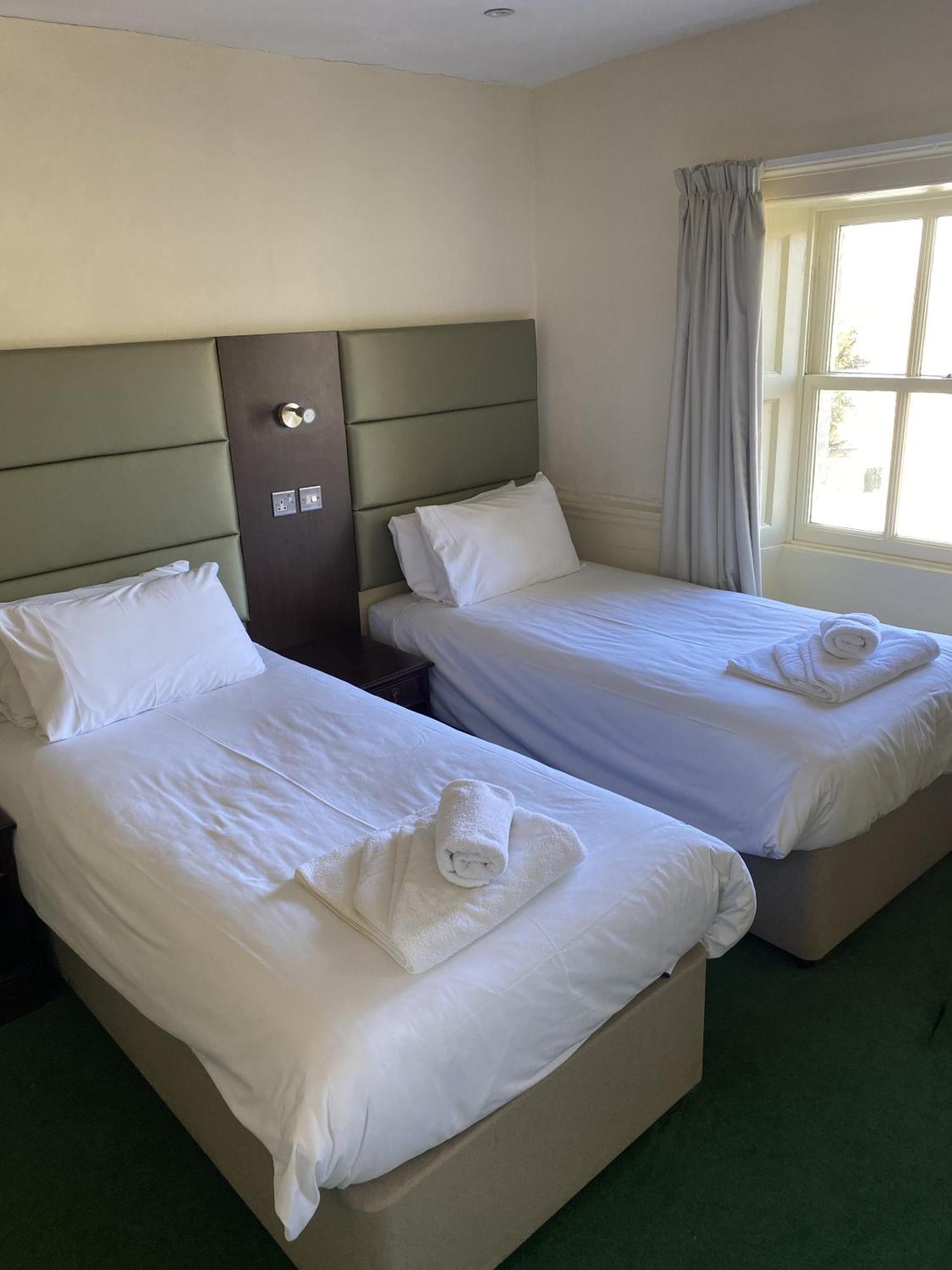 New Inn Hotel Lechlade Ruang foto