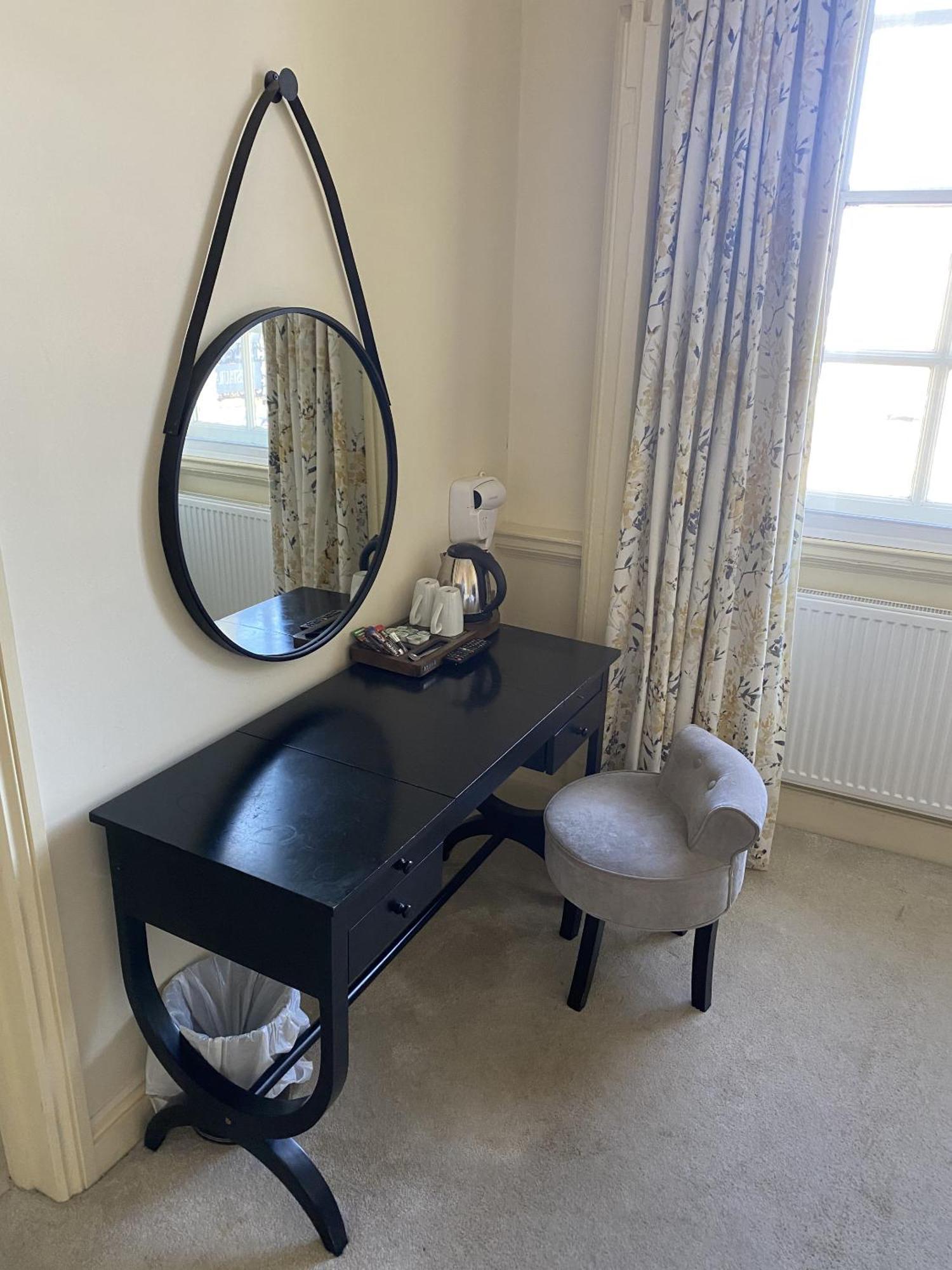 New Inn Hotel Lechlade Ruang foto