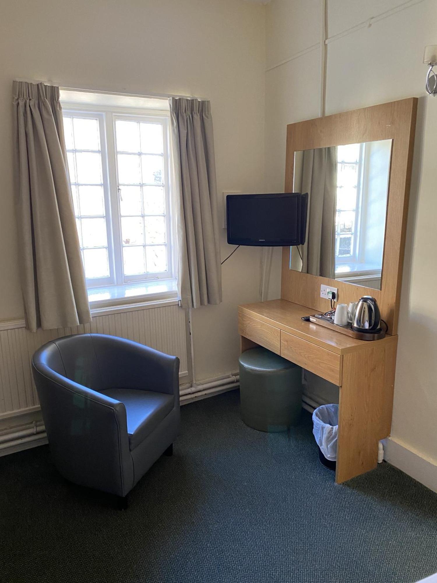 New Inn Hotel Lechlade Ruang foto