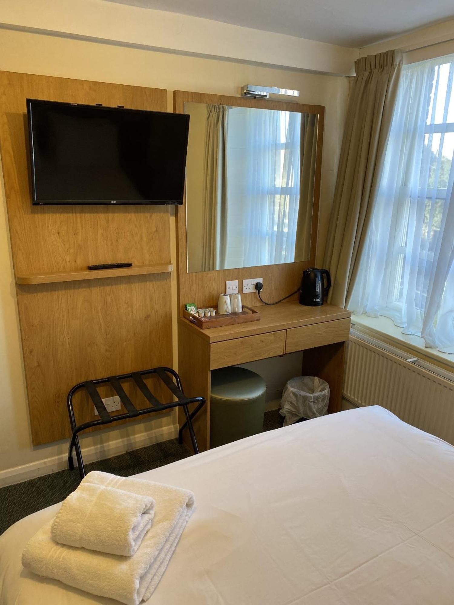 New Inn Hotel Lechlade Ruang foto