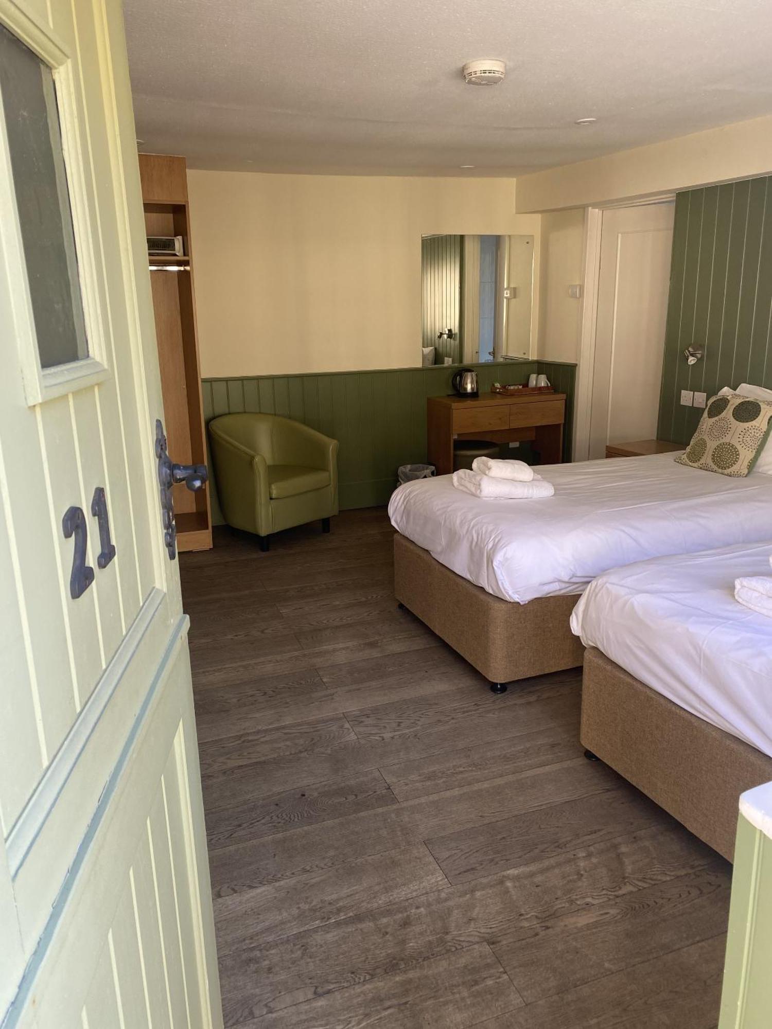 New Inn Hotel Lechlade Ruang foto
