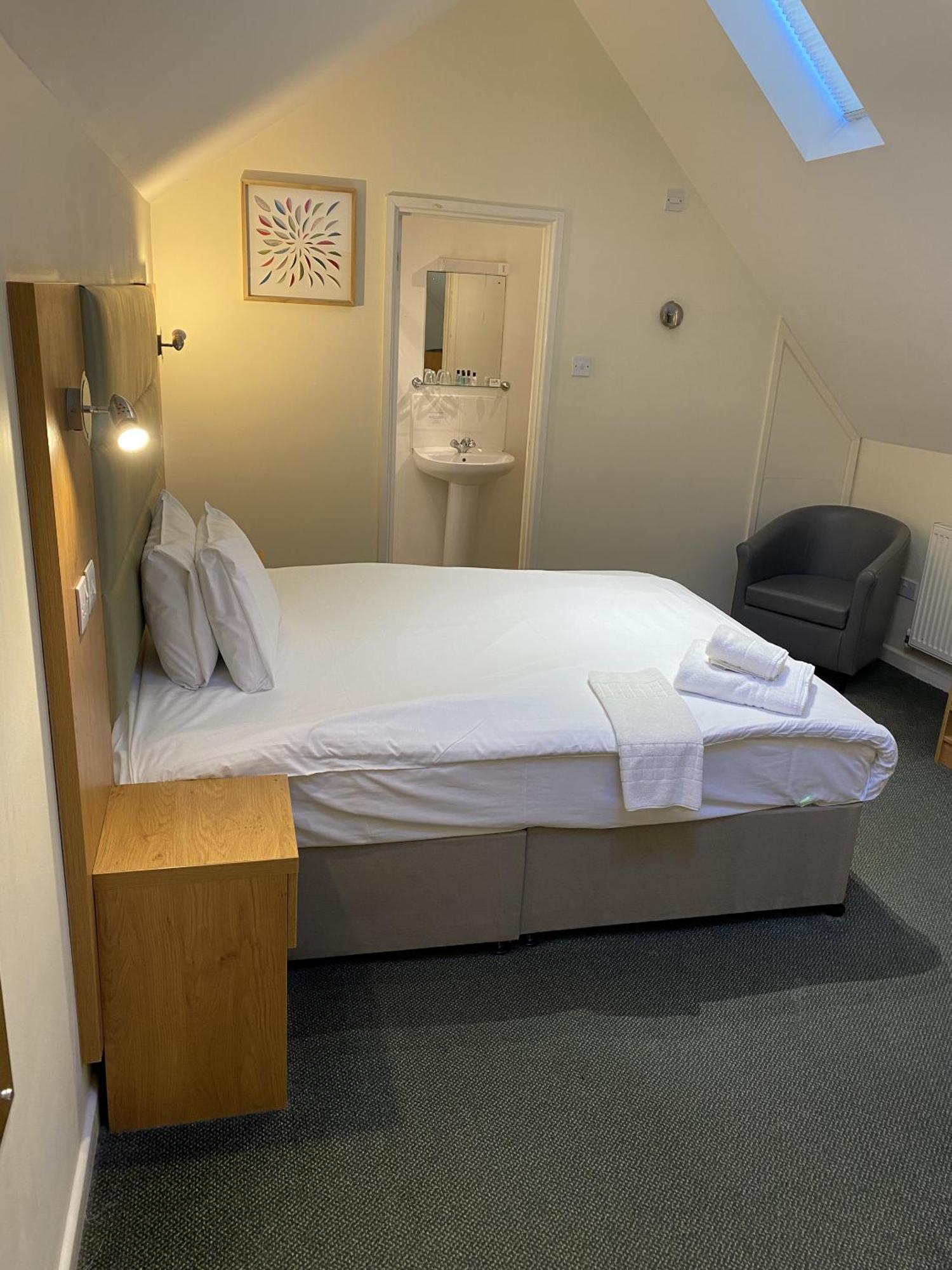 New Inn Hotel Lechlade Ruang foto